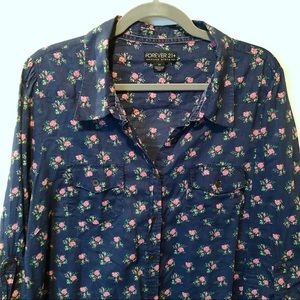 Floral button-up